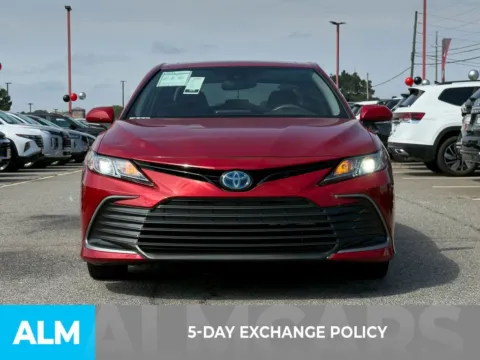 More photos of 2024 Toyota Camry Hybrid LE at ALM Hyundai Athens, GA