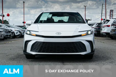 Another view of 2025 Toyota Camry SE for sale in Athens, GA at ALM Hyundai Athens