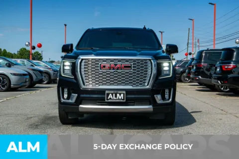 More photos of 2021 GMC Yukon Denali at ALM Hyundai Athens, GA