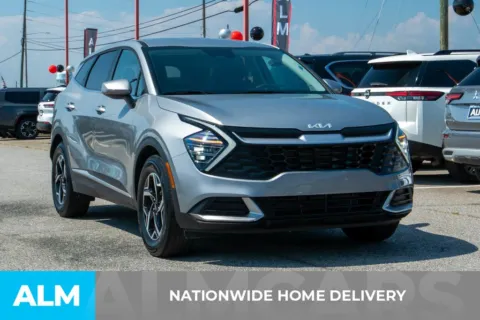 More photos of 2024 Kia Sportage LX at ALM Hyundai Athens, GA