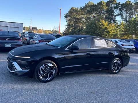 Photos of 2026 Hyundai Sonata SEL for sale in Athens, GA at ALM Hyundai Athens