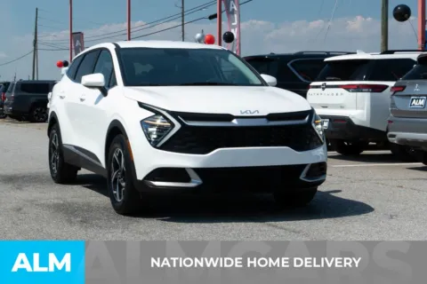 More photos of 2024 Kia Sportage LX at ALM Hyundai Athens, GA