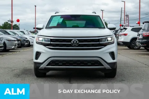 More photos of 2023 Volkswagen Atlas 2.0T SE at ALM Hyundai Athens, GA
