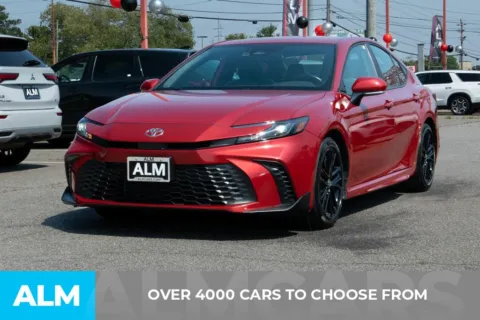 Another view of 2025 Toyota Camry SE for sale in Athens, GA at ALM Hyundai Athens