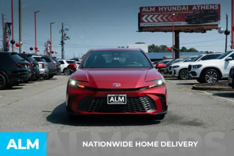 More photos of 2025 Toyota Camry SE at ALM Hyundai Athens, GA