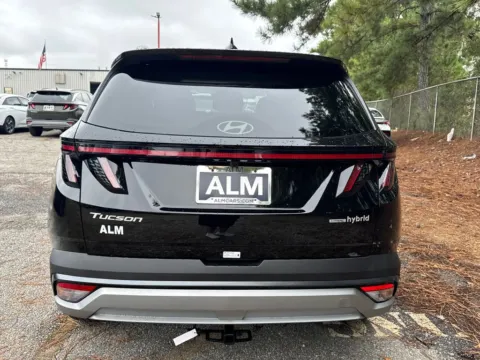 More photos of 2025 Hyundai Tucson Hybrid SEL Convenience at ALM Hyundai Athens, GA