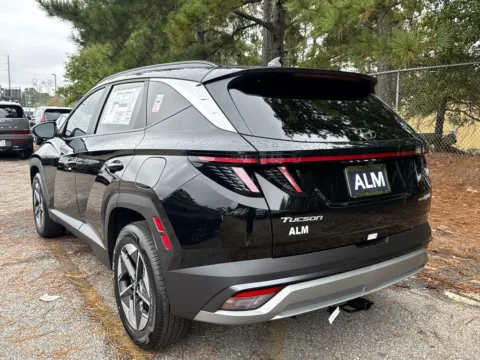 Another view of 2025 Hyundai Tucson Hybrid SEL Convenience for sale in Athens, GA at ALM Hyundai Athens