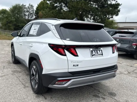 Another view of 2026 Hyundai Tucson SEL for sale in Athens, GA at ALM Hyundai Athens