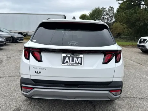More photos of 2026 Hyundai Tucson SEL at ALM Hyundai Athens, GA