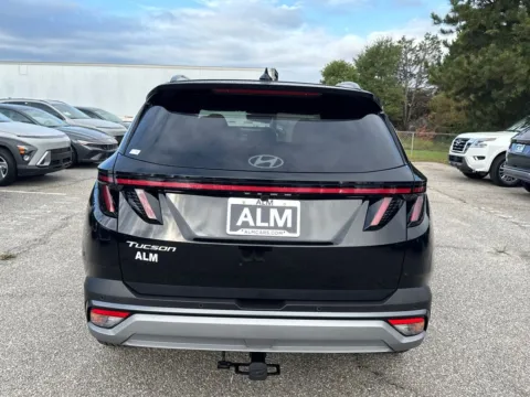More photos of 2026 Hyundai Tucson Limited at ALM Hyundai Athens, GA