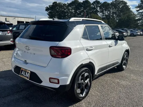 More photos of 2026 Hyundai Venue SEL at ALM Hyundai Athens, GA