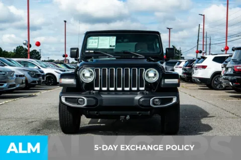 More photos of 2018 Jeep Wrangler Unlimited Sahara at ALM Hyundai Athens, GA