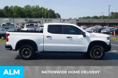 More photos of 2023 Chevrolet Silverado 1500 ZR2 at ALM Hyundai Athens, GA