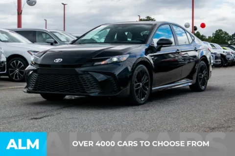 Another view of 2025 Toyota Camry SE for sale in Athens, GA at ALM Hyundai Athens