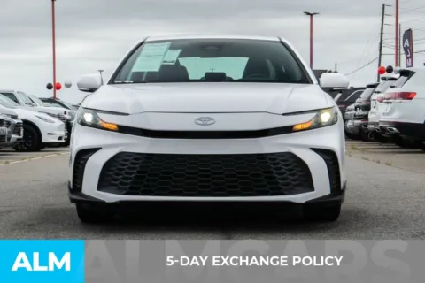 Another view of 2025 Toyota Camry SE for sale in Athens, GA at ALM Hyundai Athens