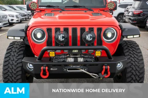 More photos of 2022 Jeep Wrangler Unlimited Rubicon at ALM Hyundai Athens, GA
