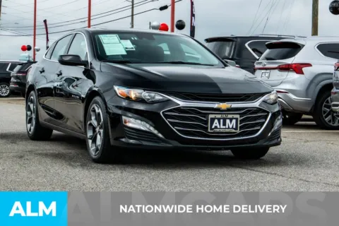 More photos of 2023 Chevrolet Malibu LT at ALM Hyundai Athens, GA