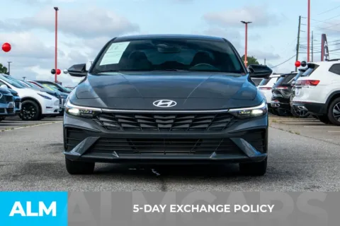 More photos of 2025 Hyundai Elantra SEL Sport at ALM Hyundai Athens, GA