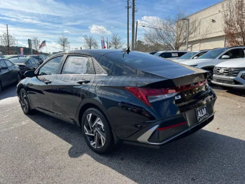More photos of 2025 Hyundai Elantra Limited at ALM Hyundai Athens, GA