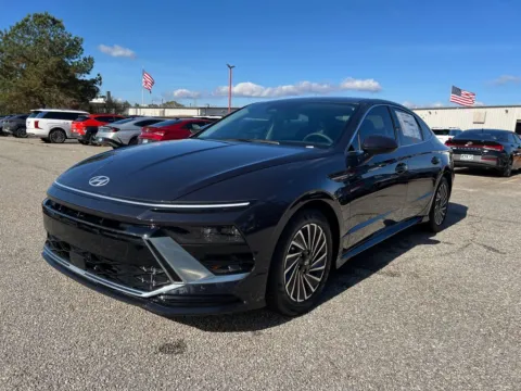 Another view of 2025 Hyundai Sonata Hybrid SEL for sale in Athens, GA at ALM Hyundai Athens