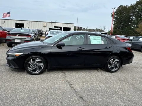 Photos of 2025 Hyundai Elantra SEL Sport for sale in Athens, GA at ALM Hyundai Athens