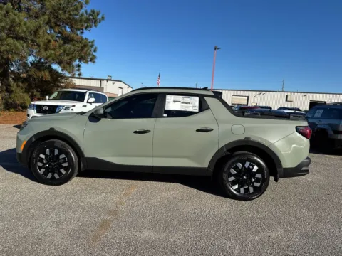 Photos of 2026 Hyundai Santa Cruz SEL for sale in Athens, GA at ALM Hyundai Athens