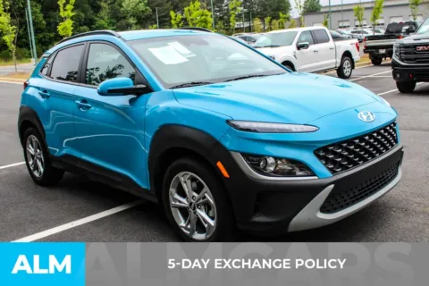 More photos of 2023 Hyundai Kona SEL at ALM Hyundai Athens, GA