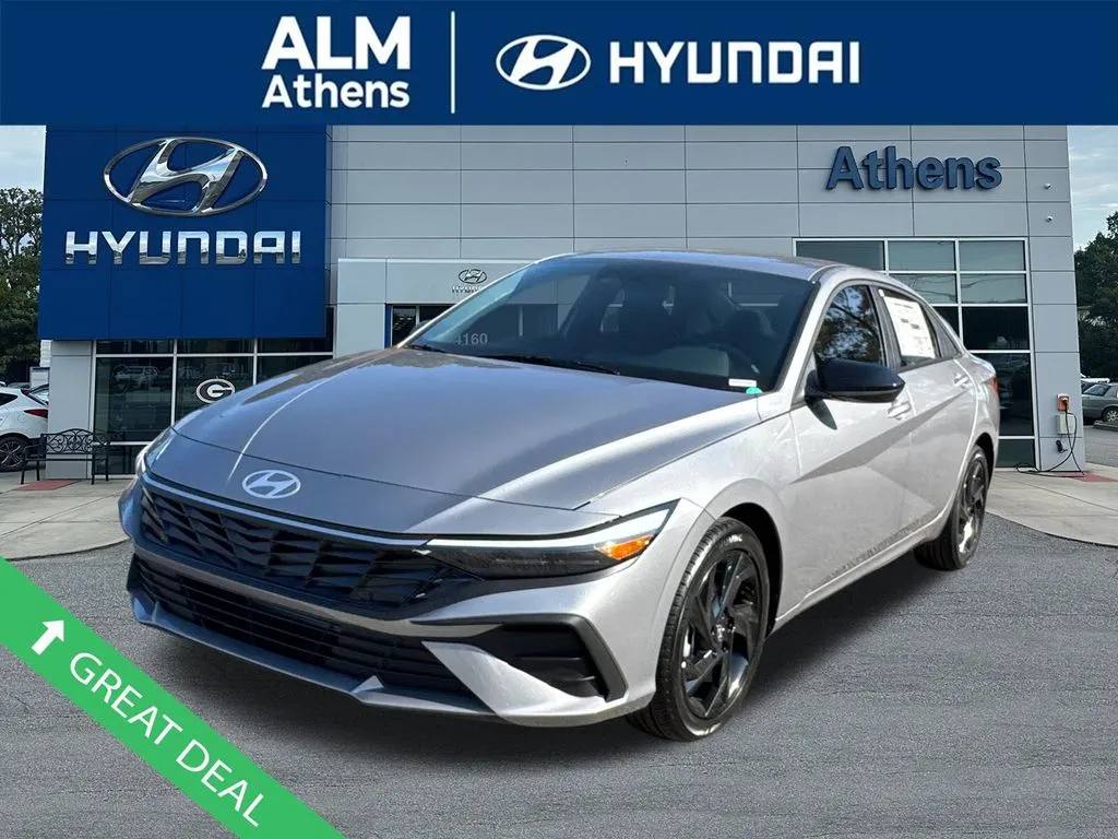 2026 Hyundai Elantra SEL's photo