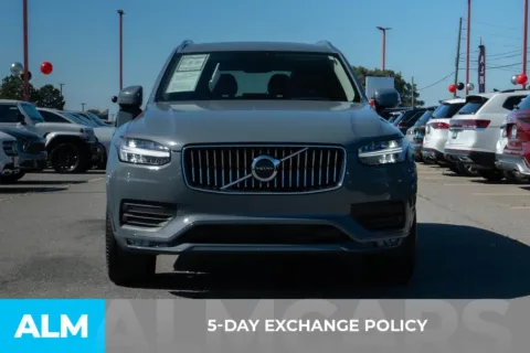 More photos of 2022 Volvo XC90 T5 Momentum at ALM Hyundai Athens, GA