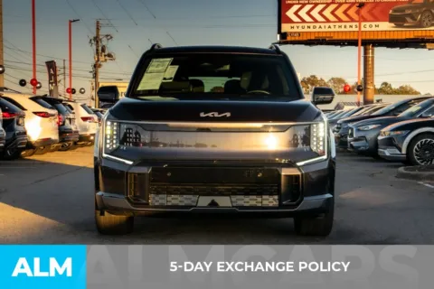 More photos of 2024 Kia EV9 GT-Line at ALM Hyundai Athens, GA