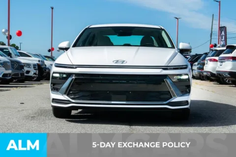More photos of 2025 Hyundai Sonata SE at ALM Hyundai Athens, GA