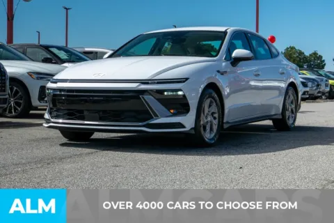 Another view of 2025 Hyundai Sonata SE for sale in Athens, GA at ALM Hyundai Athens