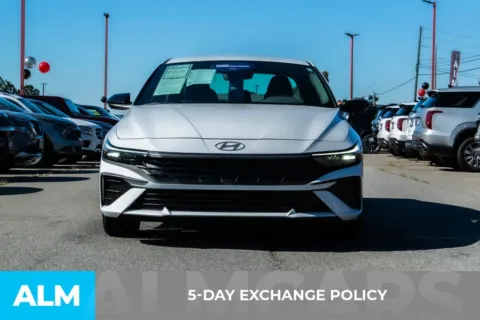 More photos of 2025 Hyundai Elantra SEL Sport at ALM Hyundai Athens, GA