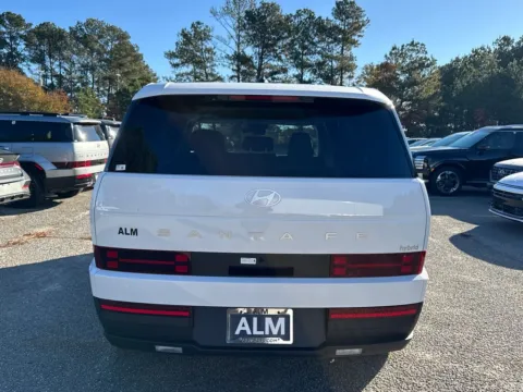 More photos of 2026 Hyundai Santa Fe Hybrid SE at ALM Hyundai Athens, GA