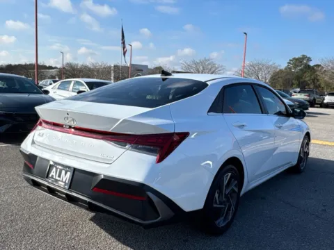 More photos of 2026 Hyundai Elantra Limited at ALM Hyundai Athens, GA
