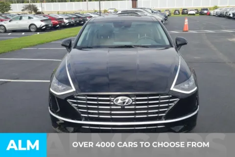 Another view of 2023 Hyundai Sonata Hybrid Limited for sale in Athens, GA at ALM Hyundai Athens