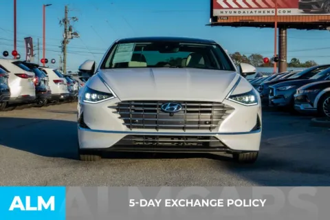 Another view of 2023 Hyundai Sonata Hybrid Limited for sale in Athens, GA at ALM Hyundai Athens