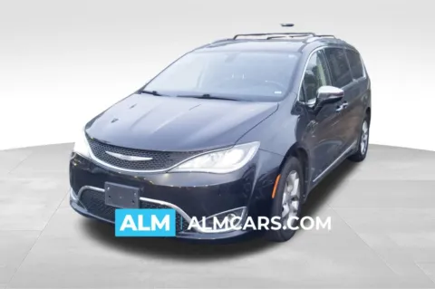Black 2020 Chrysler Pacifica Limited for sale in Florence, SC