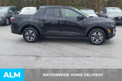 More photos of 2025 Hyundai Santa Cruz XRT at ALM Hyundai Florence, SC