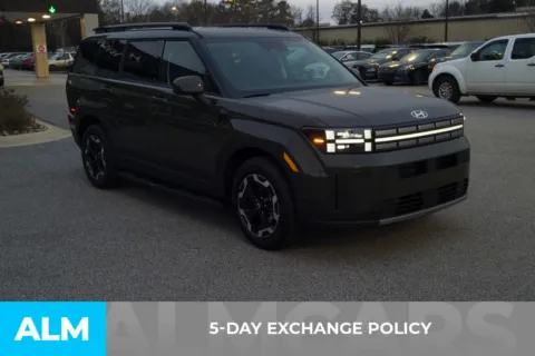 More photos of 2025 Hyundai Santa Fe SEL at ALM Hyundai Florence, SC