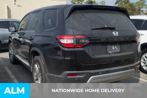 More photos of 2023 Honda Pilot EX-L at ALM Hyundai Florence, SC