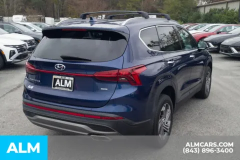 More photos of 2023 Hyundai Santa Fe SEL at ALM Hyundai Florence, SC