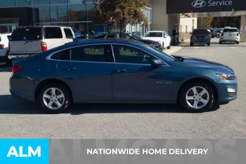 More photos of 2024 Chevrolet Malibu LT at ALM Hyundai Florence, SC