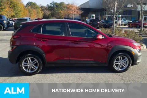 More photos of 2023 Hyundai Kona SE at ALM Hyundai Florence, SC