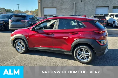 More photos of 2023 Hyundai Kona SE at ALM Hyundai Florence, SC