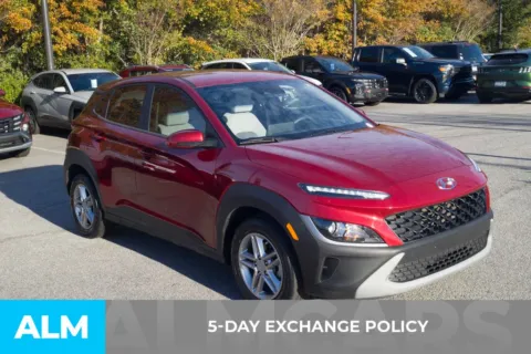 More photos of 2023 Hyundai Kona SE at ALM Hyundai Florence, SC