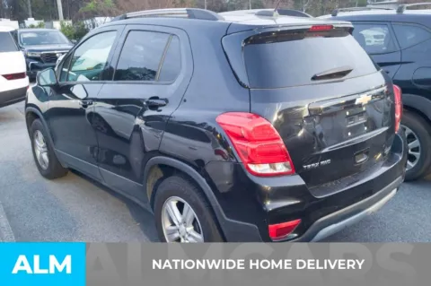 More photos of 2021 Chevrolet Trax LT at ALM Hyundai Florence, SC