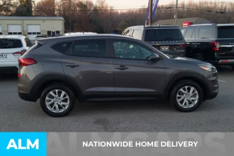 More photos of 2020 Hyundai Tucson SE at ALM Hyundai Florence, SC