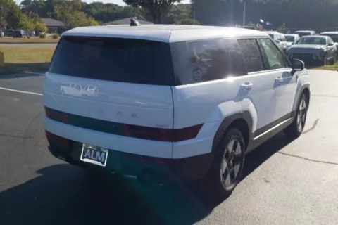 More photos of 2026 Hyundai Santa Fe Hybrid SE at ALM Hyundai Florence, SC