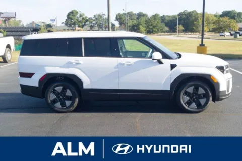 More photos of 2026 Hyundai Santa Fe Hybrid SE at ALM Hyundai Florence, SC